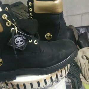Limited Edition black and gold tims